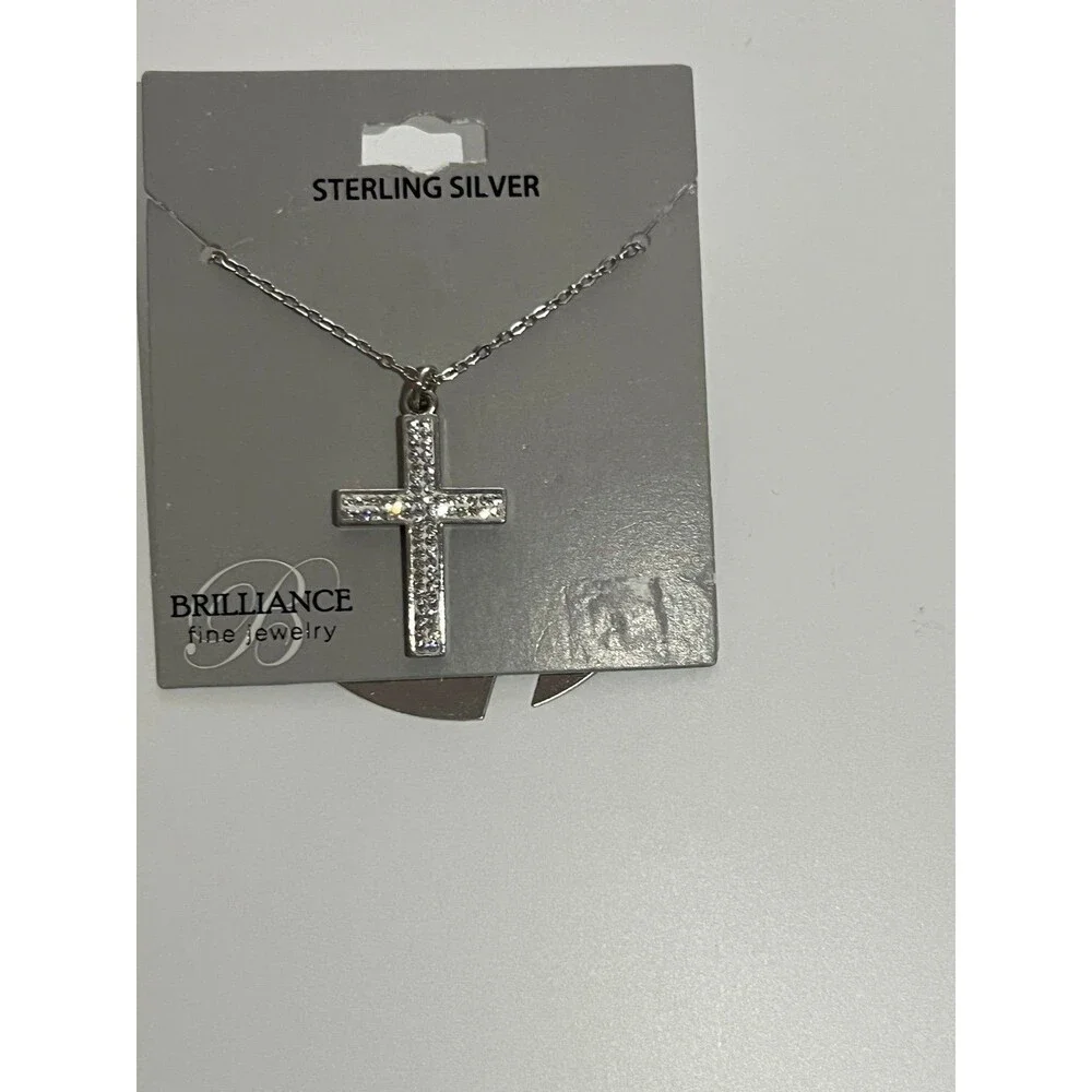 Cross pendant Necklace 925 Sterling Silver crystal details very sparkly new